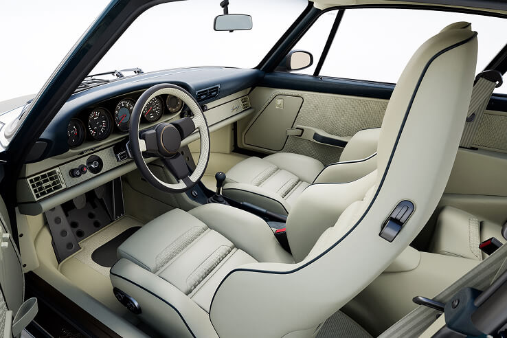 singer world solstice classic turbo interior
